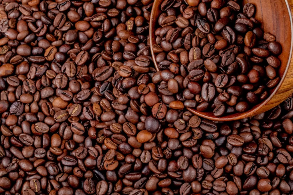 ماندگاری قهوه در یخچال چقدر است؟