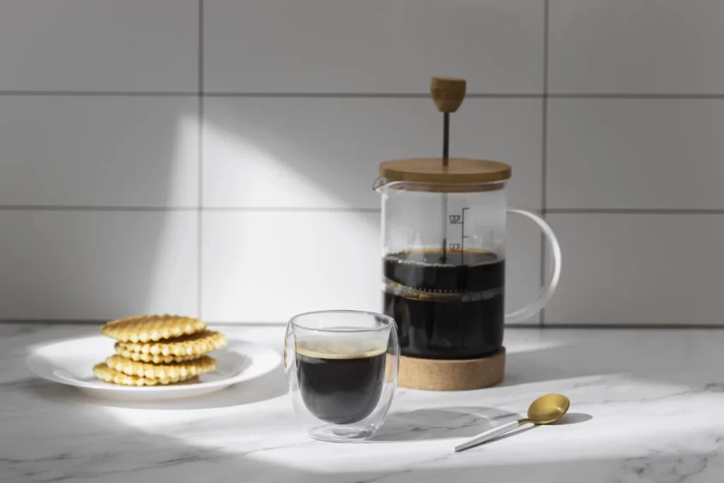 مدت زمان دم کردن قهوه در فرنچ پرس