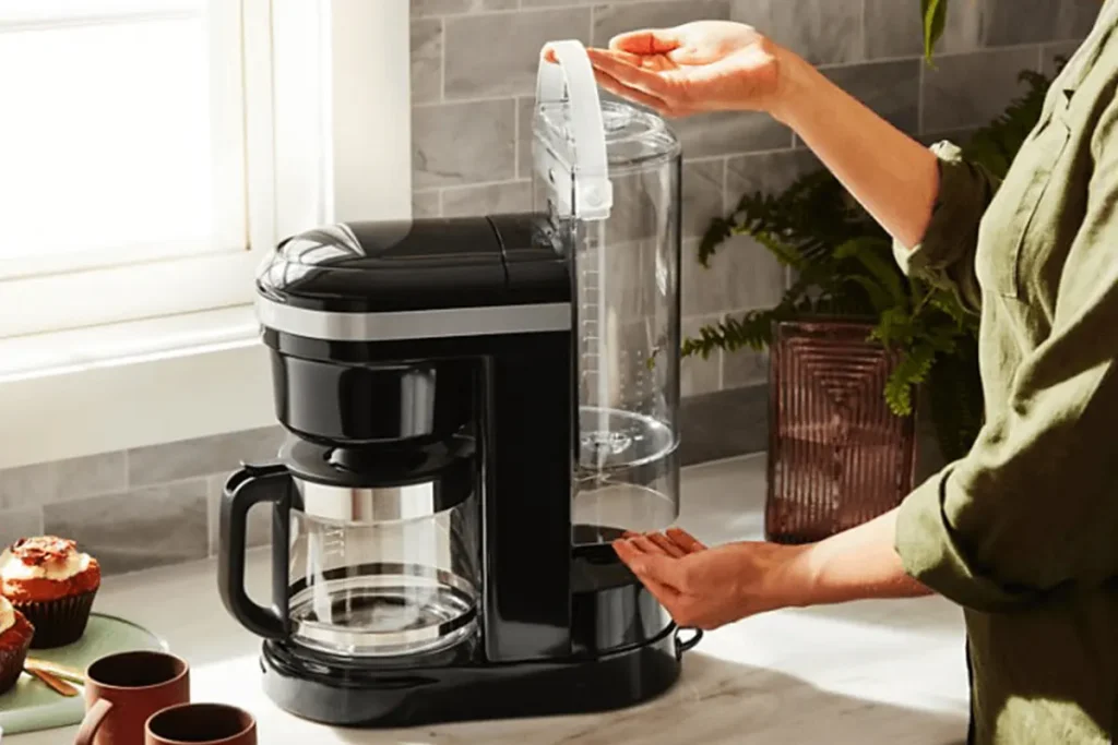 تمیزکاری دستگاه قهوه ساز