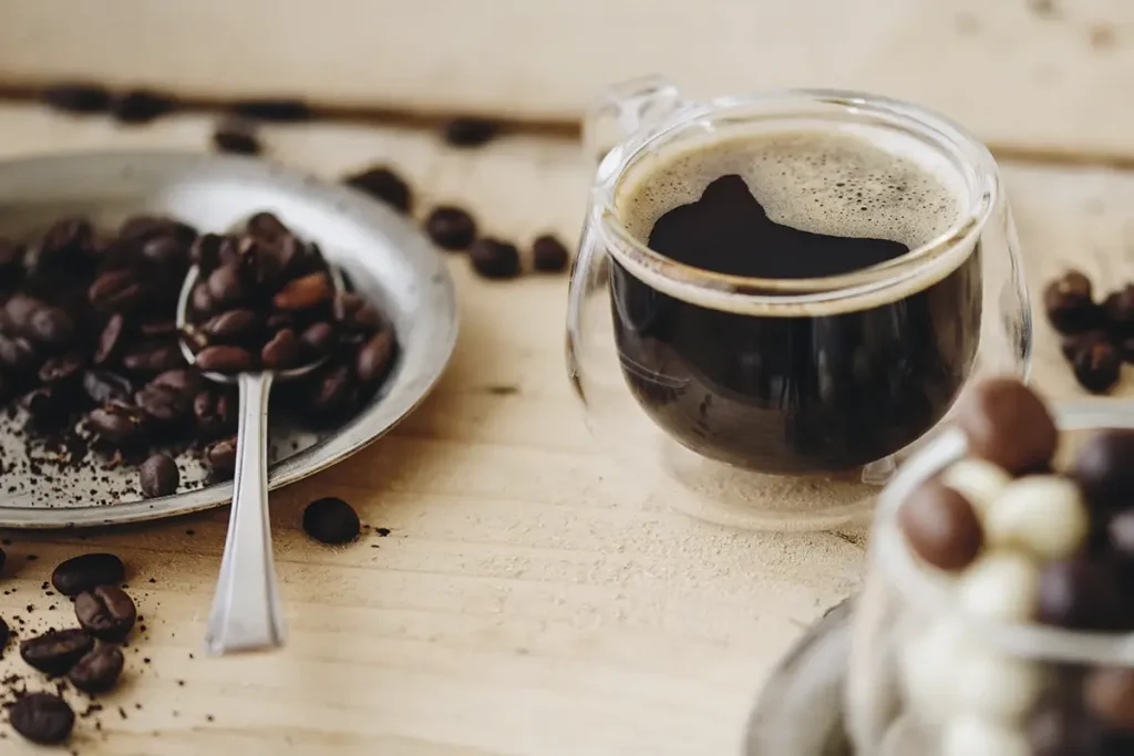 مقدار کافئین در روش‌های دم‌آوری مختلف