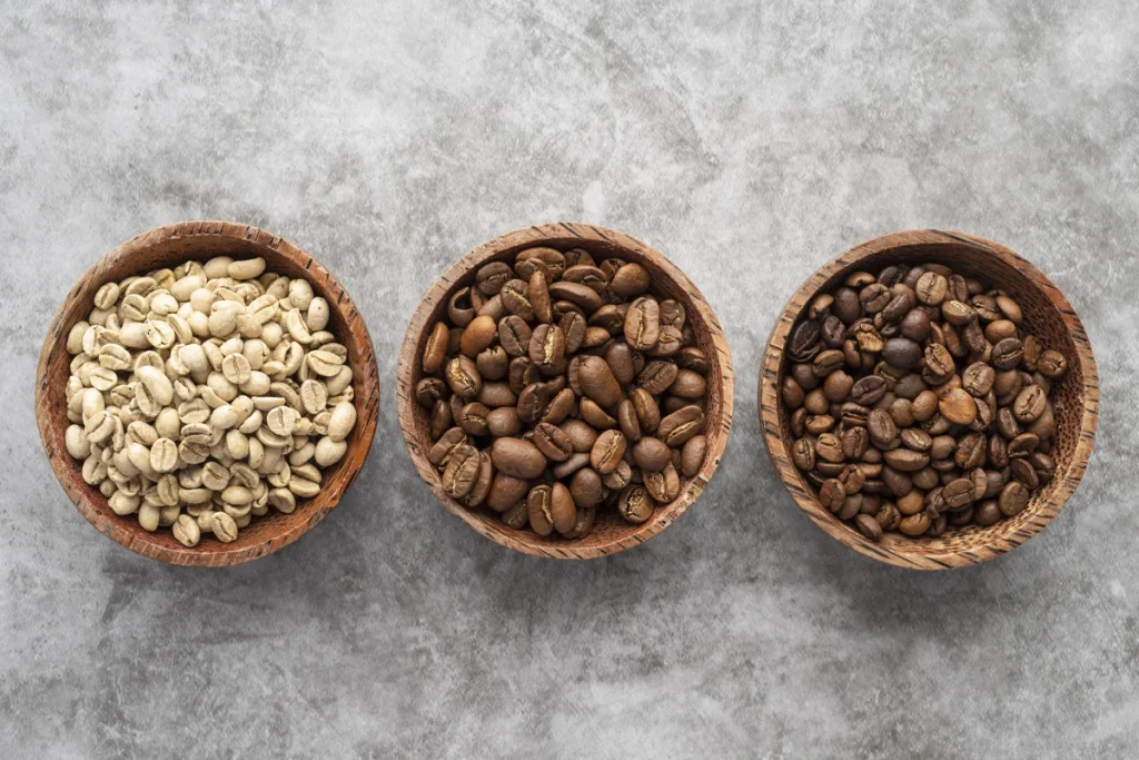 درجه برشته‌کاری یا رست، تعیین‌کننده نهایی طعم قهوه در فنجان است. 