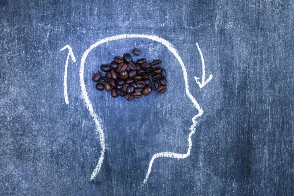 تحقیقات دانشمندان علوم اعصاب نشان داده قهوه تاثیر مثبتی روی عملکرد مغز دارد.